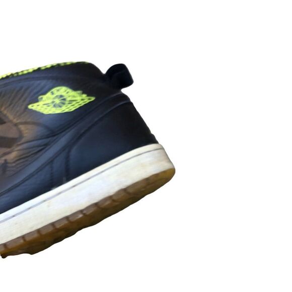 RARE 2013 Nike Air Jordan 1 Retro 94 Black Venom Gree Size 11.5 - Picture 12 of 16
